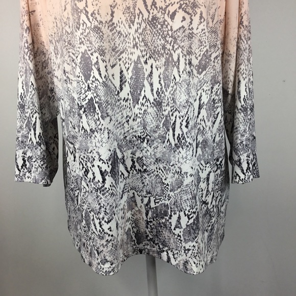 Calvin Klein animal print blouse NWT - Picture 2 of 7